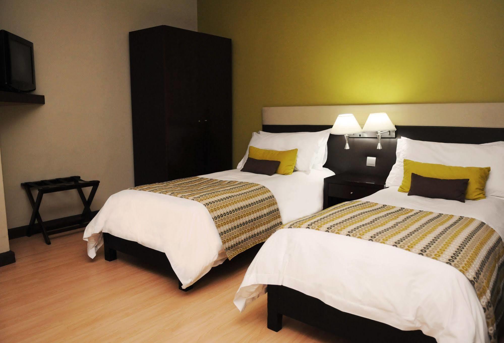 Protea Hotel By Marriott Lusaka Cairo Road Екстериор снимка